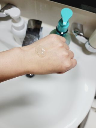 벨먼 내추럴스파 수분광채 스크럽 바디워시 600ml 5종 — 5점을 준 리뷰어가 2022년 5월 올린 사용 사진