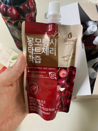 자연에온 몽모랑시 타트체리 3종 세트 구성 - 저분자콜라겐젤리, NFC 착즙주스 — 4.5점을 준 리뷰어가 2021년 7월 올린 사용 사진