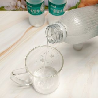 닥터유 제주용암수 닥터유 용암수 — 4.5점을 준 리뷰어가 2021년 8월 올린 사용 사진