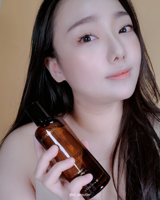 스킨큐어 산다화 비타민c 화이트닝 토너 150ml — 5점을 준 리뷰어가 2021년 12월 올린 사용 사진