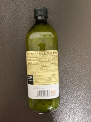 마에스트로 엑스트라버진 올리브 유 마에스트로 엑스트라버진 스페인 올리브유 — 5점을 준 리뷰어가 2022년 2월 올린 사용 사진