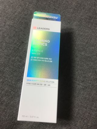 리더스코스메틱 리더스 카밍 바이오틱스 에센스 워터 — 5점을 준 리뷰어가 2021년 4월 올린 사용 사진