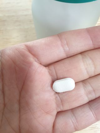 체인미 엘라스틴 콜라겐으로 이뻐진데이 500mg x 30정 — 5점을 준 리뷰어가 2021년 12월 올린 사용 사진