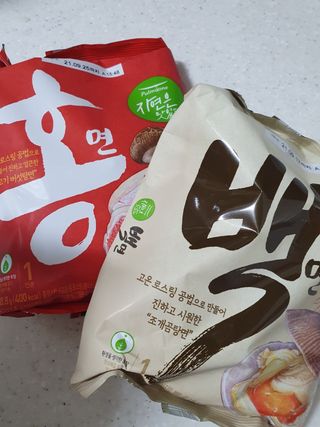 [풀무원] 자연은맛있다 정면, 백면, 홍면  세트 — 5점을 준 리뷰어가 2021년 4월 올린 사용 사진