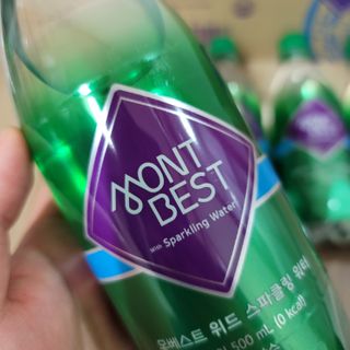 몽베스트 Montbest with Sparkling water Plain 20병 — 5점을 준 리뷰어가 2022년 12월 올린 사용 사진