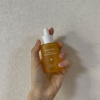 체르엠 스템앤셀 비타민 브라이트닝 에센스 30ml 1개 — 5점을 준 리뷰어가 2021년 9월 올린 사용 사진