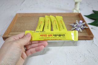 자연에온 경남제약 비타민 쉬머 저분자콜라겐 20g x 30포 — 5점을 준 리뷰어가 2021년 12월 올린 사용 사진