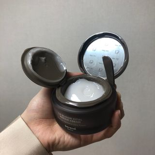 세렌디뷰티 라블룸 바이탈 리페어 크림 — 4점을 준 리뷰어가 2021년 3월 올린 사용 사진