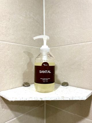 빅그린 니치 퍼퓸 바이옴바디워시 500ml(상탈, 블랙베리&베이, 블랑쉐 3종 중 택1) — 5점을 준 리뷰어가 2022년 8월 올린 사용 사진