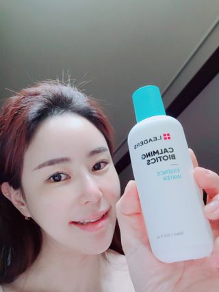리더스코스메틱 리더스 카밍 바이오틱스 에센스 워터 — 5점을 준 리뷰어가 2021년 6월 올린 사용 사진