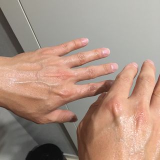 [갸스비] 명불허전, 남성을 위한 브랜드 갸스비의 올인원, 폼클렌징, 헤어오일 3종 — 5점을 준 리뷰어가 2021년 4월 올린 사용 사진