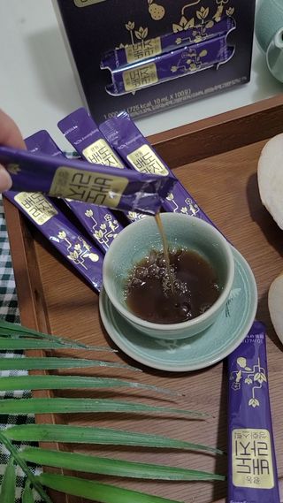 광동생활건강 나우 [광동] 배도라지 쌍화스틱 10mL x 100포 — 5점을 준 리뷰어가 2023년 3월 올린 사용 사진