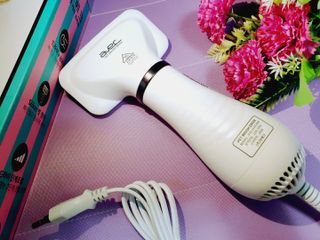 아베크 펫 강아지 고양이 애견 에어 브러쉬 드라이기 올인원 — 4.5점을 준 리뷰어가 2021년 7월 올린 사용 사진
