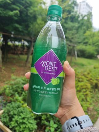 몽베스트 Montbest with Sparkling water Lime20병 — 5점을 준 리뷰어가 2022년 6월 올린 사용 사진