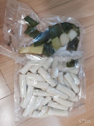응큼떡볶이 — 5점을 준 리뷰어가 2021년 3월 올린 사용 사진