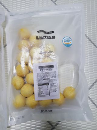 Dog&Ball 독앤볼 [Dog&Ball] 미니찹쌀볼도그 찹쌀치즈볼 — 4점을 준 리뷰어가 2021년 9월 올린 사용 사진