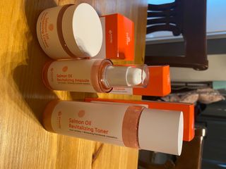 아이앤립 / EYENLIP 아이앤립 연어오일 리바이탈라이징 토너+앰플+크림 3종 세트 — 5점을 준 리뷰어가 2021년 4월 올린 사용 사진