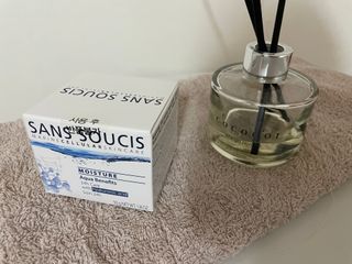 산수시 아쿠아 베네핏 24h 수부지 물광 속건조 수분크림 50ml — 3점을 준 리뷰어가 2021년 7월 올린 사용 사진