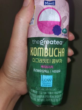 더그레잇티 콤부차 [매일유업] 더그레잇티 44kcal 콤부차 300ml *12개입 (오리지널 6개+베리리치 6개) — 5점을 준 리뷰어가 2023년 8월 올린 사용 사진