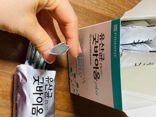 프리마인 유산균 국가지정연구소 선정, 살아있는 생유산균 200억 마리의 힘. 유산균n굿바이옴플러스 — 5점을 준 리뷰어가 2022년 4월 올린 사용 사진