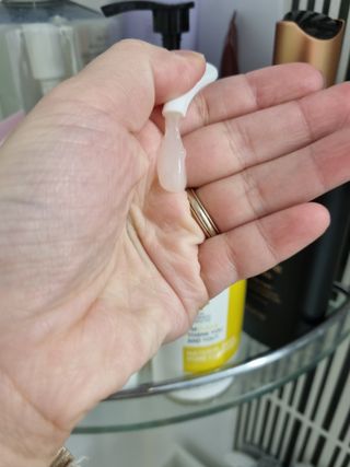 랑벨 내츄럴 딥 포어 클렌저 210ml (저자극 약산성 천연 클렌징 젤) — 5점을 준 리뷰어가 2022년 4월 올린 사용 사진