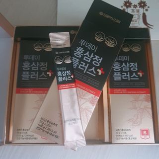 서울약사신협_투데이홍삼정플러스스틱_10g x 30포 — 5점을 준 리뷰어가 2021년 3월 올린 사용 사진
