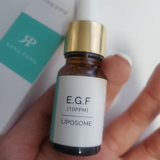 랑팡 EGF+FGF 10ppm 리포좀 앰플 원액 10ml — 4점을 준 리뷰어가 2021년 11월 올린 사용 사진