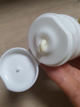 mom e 맘이 내추럴 베이비 케어 크림+바디오일 — 5점을 준 리뷰어가 2021년 1월 올린 사용 사진