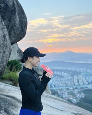[덜다] 든든 식물성 단백질 쉐이크 40g X 7입 (곡물/딸기) — 4점을 준 리뷰어가 2023년 8월 올린 사용 사진