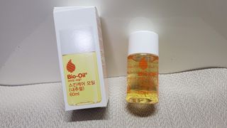 바이오오일 [바이오-오일] 스킨케어 오일 내추럴 60ml — 5점을 준 리뷰어가 2021년 12월 올린 사용 사진