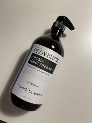 프로방스 프렌치 라벤더 샴푸 1,000ml — 5점을 준 리뷰어가 2021년 5월 올린 사용 사진