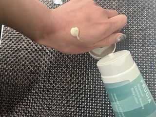 [후르디아] 올리브영 저자극 비건바디로션 — 5점을 준 리뷰어가 2023년 3월 올린 사용 사진