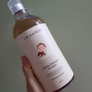 라라앤모어 유아 액체세제+세탁기클리너 — 5점을 준 리뷰어가 2022년 3월 올린 사용 사진