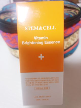 체르엠 스템앤셀 비타민 브라이트닝 에센스 30ml 1개 — 5점을 준 리뷰어가 2021년 9월 올린 사용 사진