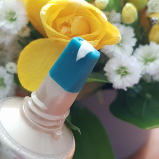[NEW 탄력유턴 아이크림] AHC 유스 래스팅 리얼 아이크림 포 페이스 — 5점을 준 리뷰어가 2021년 2월 올린 사용 사진