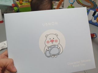 유비맘 캐릭터 실리콘 흡착 식판_색상 랜덤발송 — 5점을 준 리뷰어가 2021년 3월 올린 사용 사진
