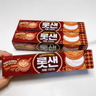 롯데제과 롯샌 카페크런치 — 5점을 준 리뷰어가 2021년 10월 올린 사용 사진