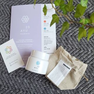 AYU25[아유트웬티파이브]다마스크로즈워터 베이스 천연 수분 촉촉 크림 — 5점을 준 리뷰어가 2021년 4월 올린 사용 사진