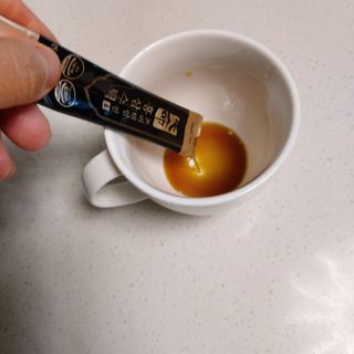 헬스업_천명진프리미엄홍삼스틱_10ml x 30포 — 4점을 준 리뷰어가 2021년 2월 올린 사용 사진
