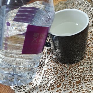 몽베스트 MONTBEST 1L 12입 — 5점을 준 리뷰어가 2022년 2월 올린 사용 사진