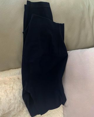 [딕시] 힙 플랙션 레깅스 HIP FLEXION Leggings — 5점을 준 리뷰어가 2022년 5월 올린 사용 사진
