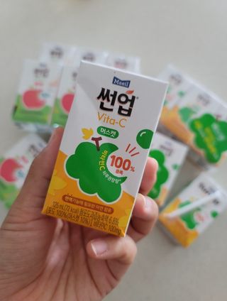 썬업비타씨 썬업 Vita-C — 5점을 준 리뷰어가 2021년 6월 올린 사용 사진