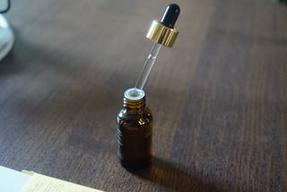스킨큐어 산다화 비타민c 화이트닝 에센스 30ml — 5점을 준 리뷰어가 2022년 2월 올린 사용 사진