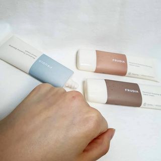 [후르디아] 끈적임 없는 착한성분 비건  핸드크림 3종 — 5점을 준 리뷰어가 2021년 1월 올린 사용 사진