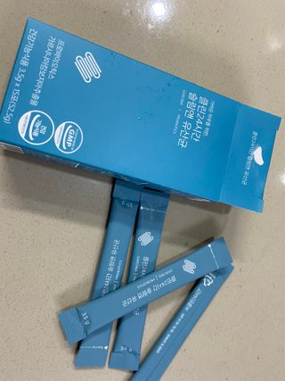 클린24시간 슬림앤유산균 1박스 (3.5g X 15포) — 5점을 준 리뷰어가 2022년 10월 올린 사용 사진