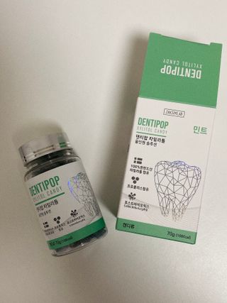 작심연구소 구취제거+충치예방+치아화이트닝 마법의 캔디 덴티팝3종(맛 랜덤 발송) — 5점을 준 리뷰어가 2022년 5월 올린 사용 사진