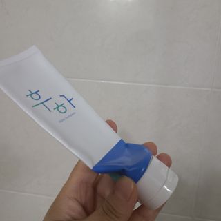 [심폐소생소] 무불소 임산부 천연 치약 — 5점을 준 리뷰어가 2021년 10월 올린 사용 사진