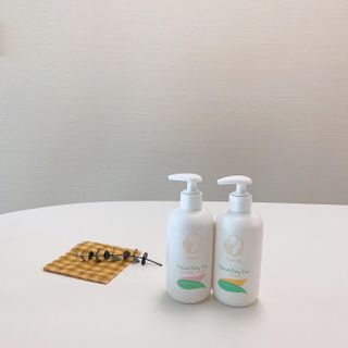 mom e 맘이 내추럴 베이비 케어 샴푸앤바스+로션 — 5점을 준 리뷰어가 2021년 1월 올린 사용 사진