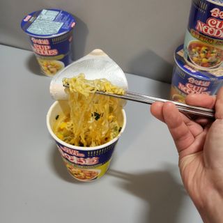 NISSIN 닛신 컵누들  4종 - 씨푸드오리지날, 씨푸드 스파이시, 씨푸드 커리, 씨푸드 XO소스 — 5점을 준 리뷰어가 2021년 11월 올린 사용 사진