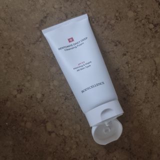 바디셀런스 벤토나이트 데일리 약산성 딥클렌징폼 120ml — 5점을 준 리뷰어가 2021년 12월 올린 사용 사진